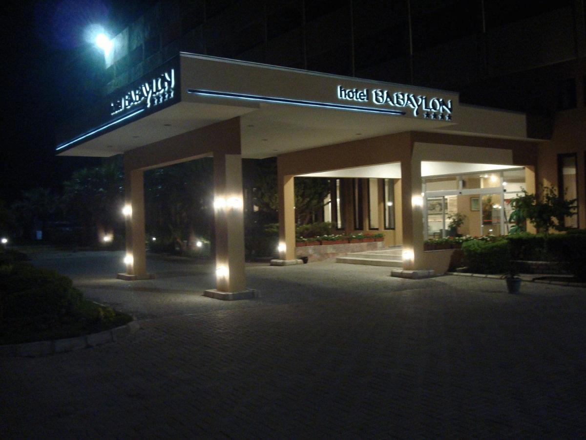 Babaylon Hotel Cesme Bagian luar foto