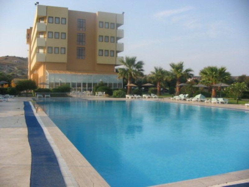 Babaylon Hotel Cesme Bagian luar foto