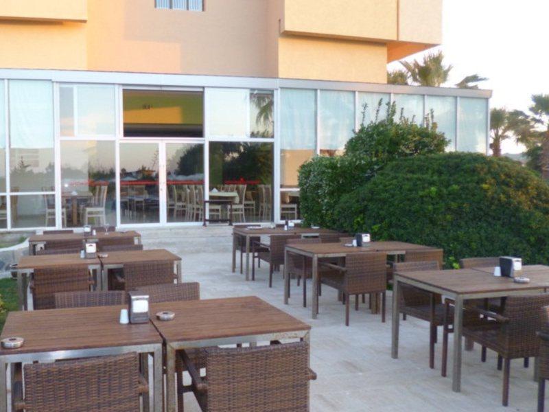 Babaylon Hotel Cesme Bagian luar foto