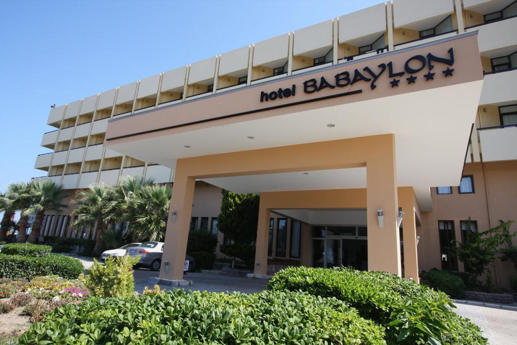 Babaylon Hotel Cesme Bagian luar foto