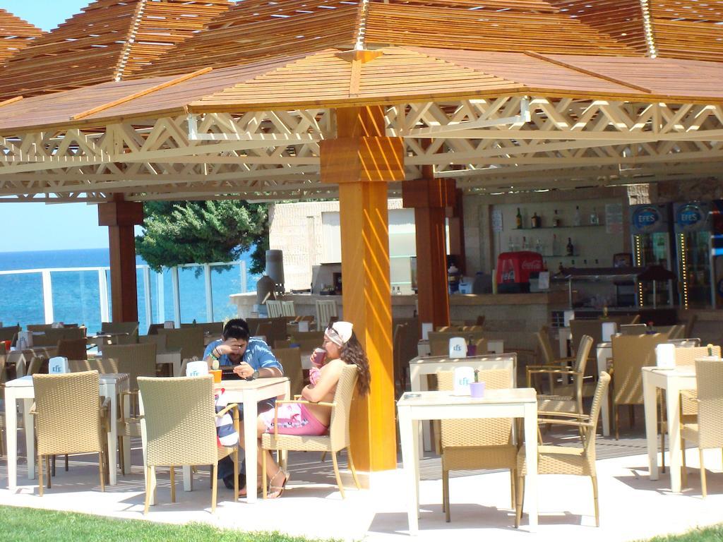 Babaylon Hotel Cesme Bagian luar foto