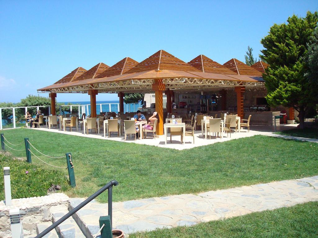 Babaylon Hotel Cesme Bagian luar foto