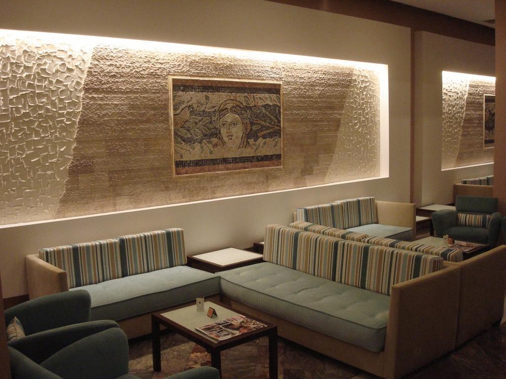 Babaylon Hotel Cesme Bagian luar foto