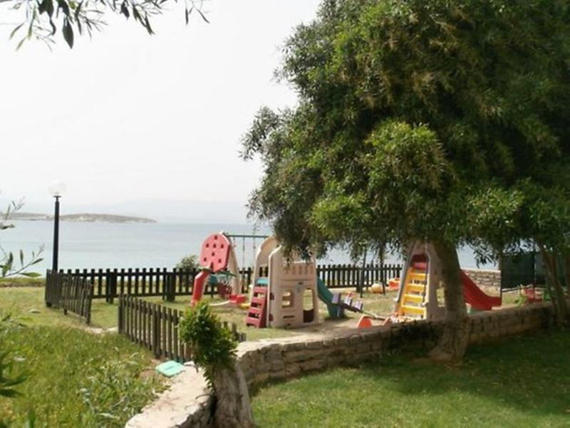 Babaylon Hotel Cesme Bagian luar foto